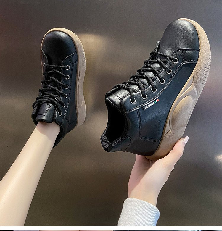 🔥【35-43】Pantofi retro rocking cu talpă groasă din piele de vacă în stil nou, pantofi casual versatili la modă