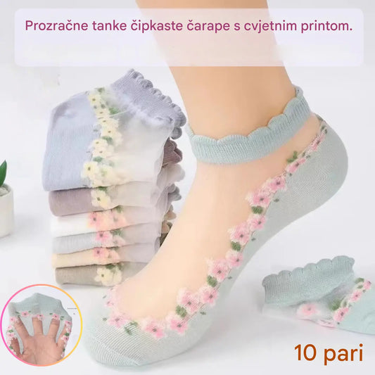 🔥Kupite 5, dobijte 5 gratis-🌸10 pari prozračnih tankih čipkastih čarapa s cvjetnim uzorkom.