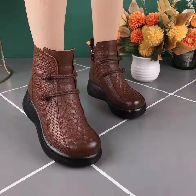 💥💥😍50% zniżki!【35-40】Te stylowe i ciepłe damskie skórzane buty idealnie sprawdzą się zimą. Wykonane są z wysokiej jakości skóry i zapinane na boczny zamek błyskawiczny.