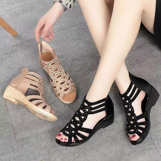 💥🥿【35-40】 sandale cu înălțime mijlocie, respirabile, talpă moale, piele moale, la modă flexibilă