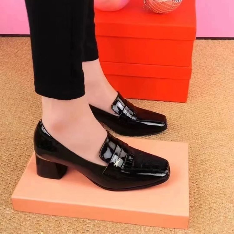 👡【35-40】2025 pantofi din piele de damă la modă noi, confortabili și anti-alunecare