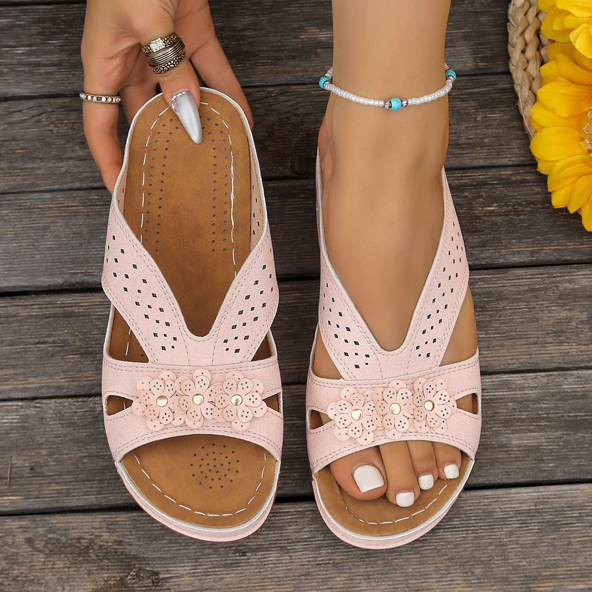 😍【50% OFF】[36-43] Papuci casual din piele pentru femei, cu talpă de cauciuc, pentru o experiență confortabilă de mers