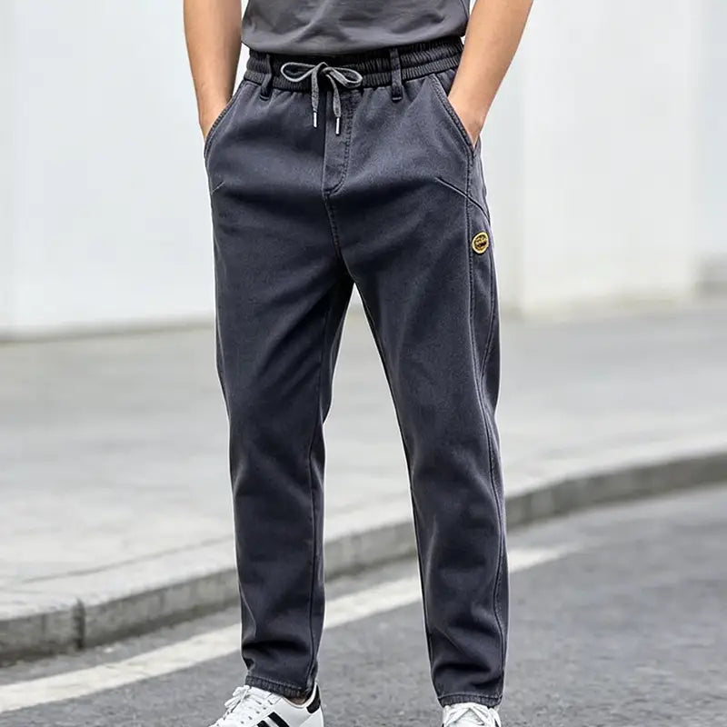 👖【M-6XL】Vaqueros de corte holgado para hombre: elásticos, cómodos, resistentes a las manchas e ideales para el trabajo