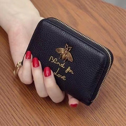 🔥【Compra 1 y obten 1 gratis】Nueva billetera pequeña con varias tarjetas: piel auténtica resistente al agua y al desgaste.